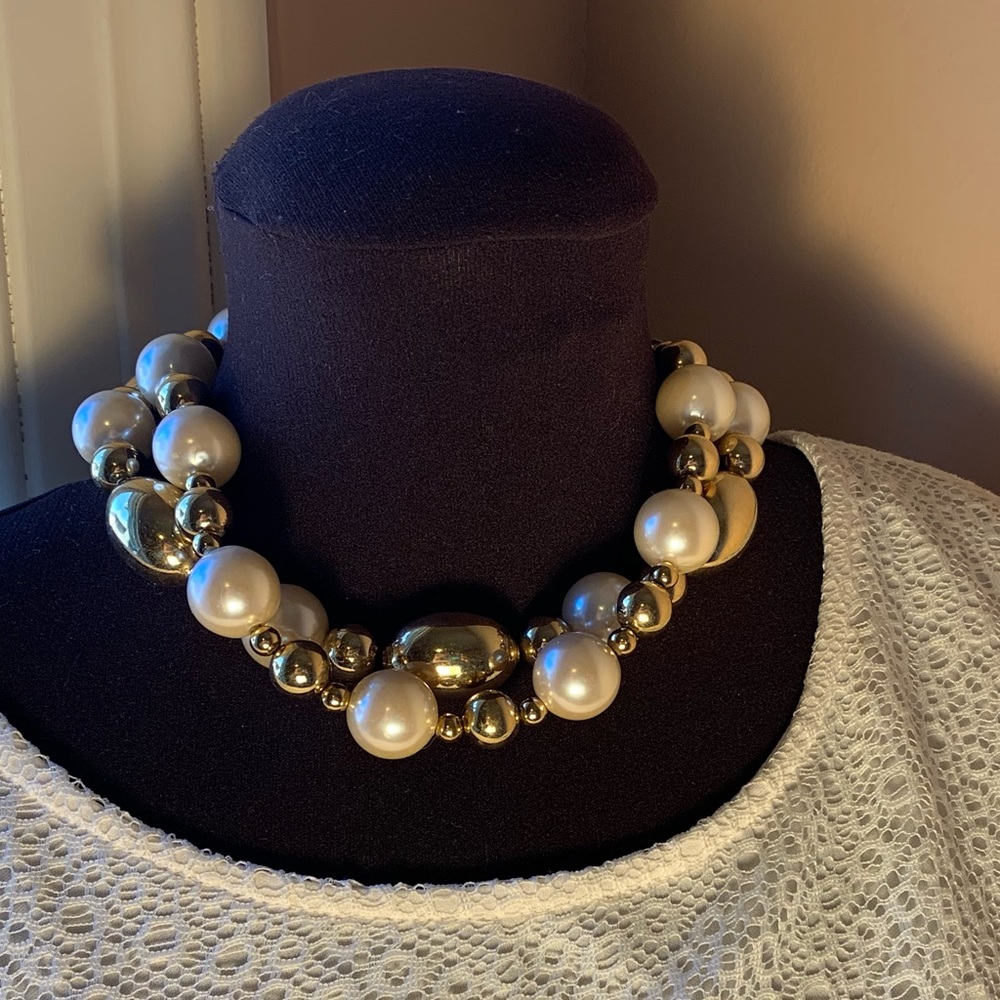 Vintage Pearl and Gold Chocker Necklace